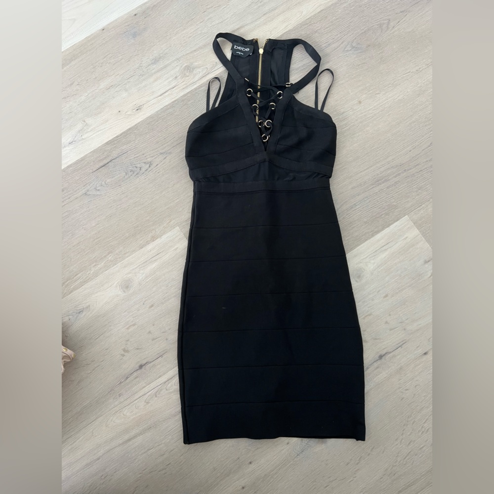 Bebe dress